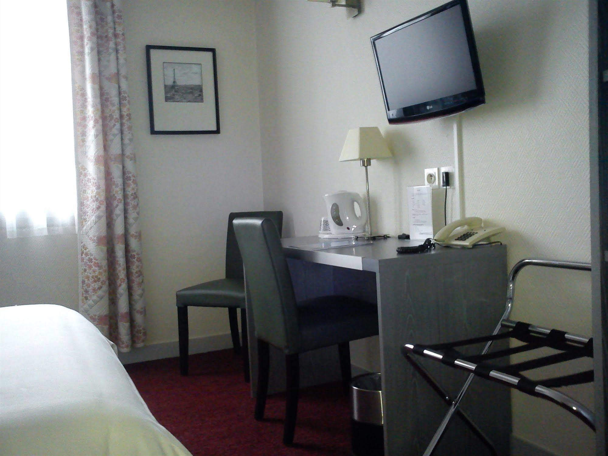 Carmin Hotel 3*