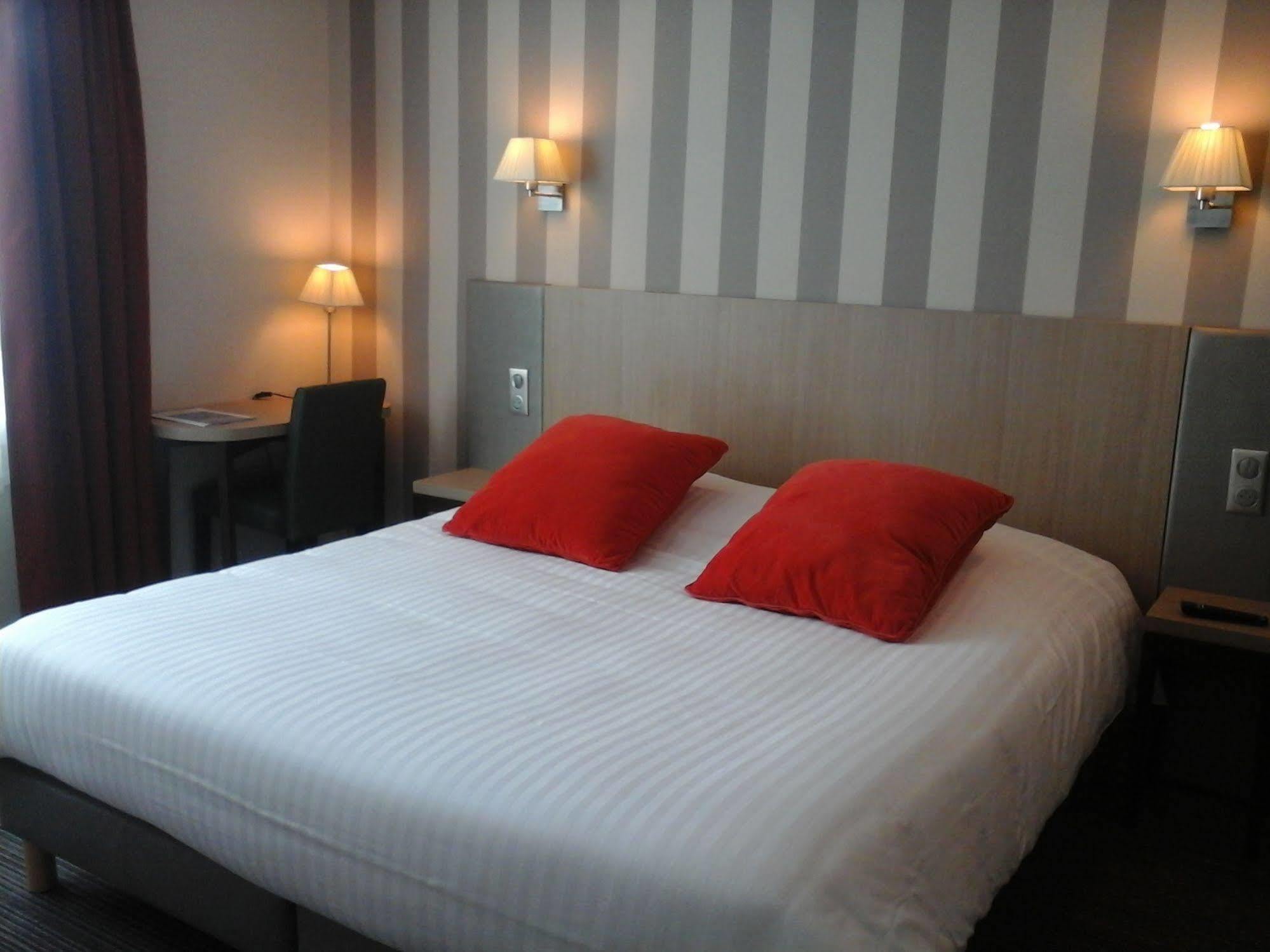 Hotel Carmin 3*