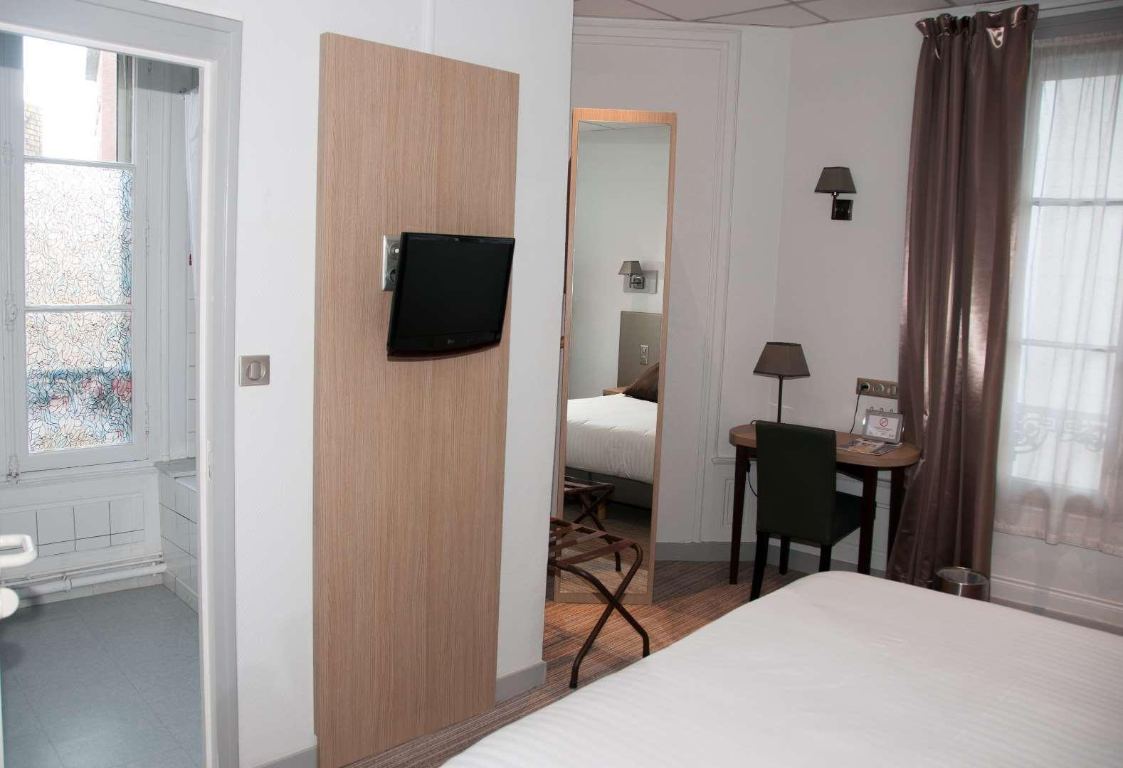 Carmin Hotel