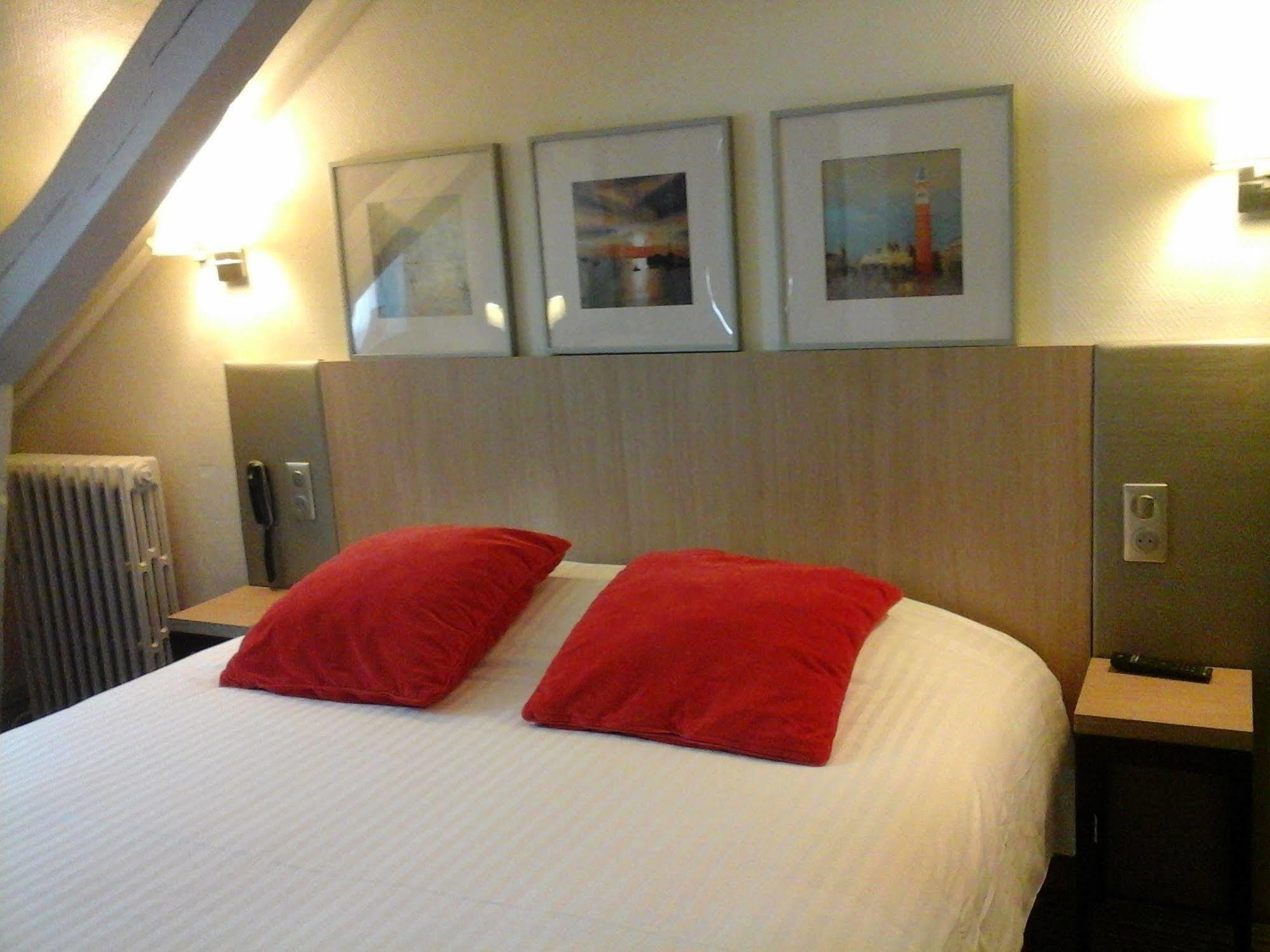 Hotel Carmin 3*